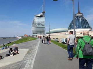 Havenwelten Deich 20160506 132148<br />&copy; Tanja Mehl Erlebnis Bremerhaven